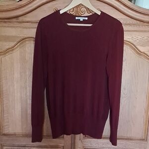 NorthStyle Burgundy/wine Sweater